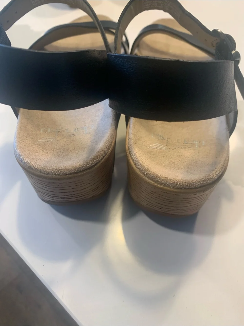 Dansko Women’s Black Leather Strappy Comfort Sandals